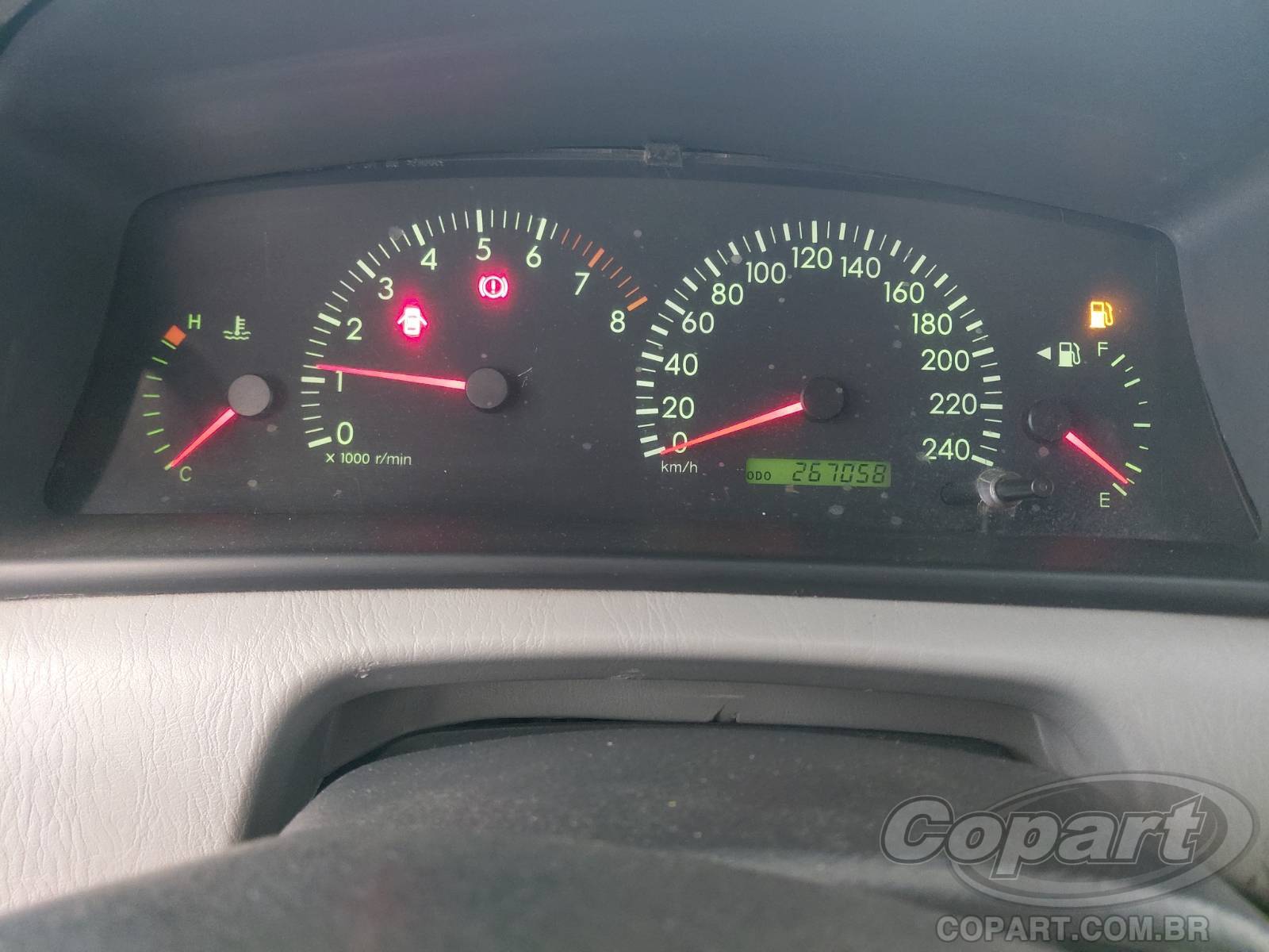 Foto 8 de 10: 2004 TOYOTA COROLLA