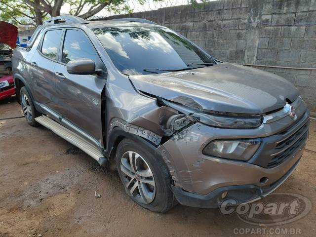 2019 FIAT TORO 