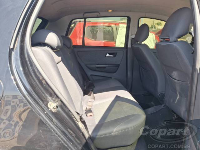 2011 VOLKSWAGEN FOX 