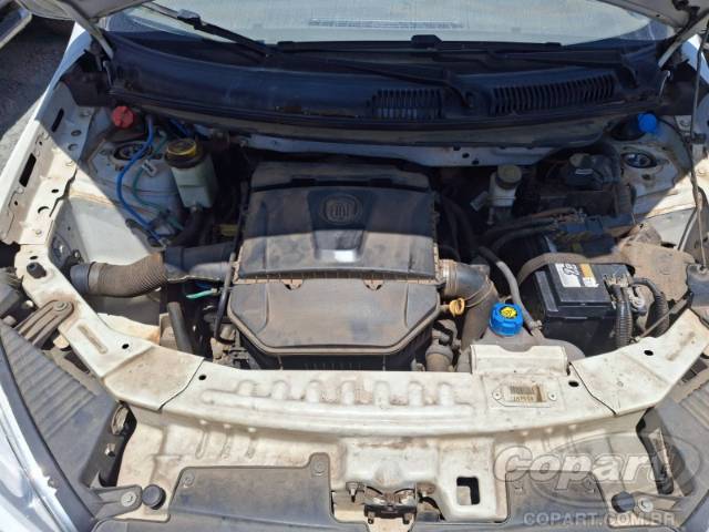 2015 FIAT GRAND SIENA 