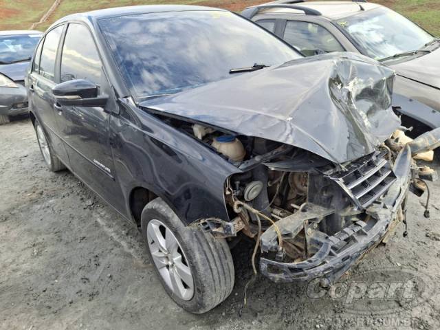 2013 VOLKSWAGEN POLO SEDAN 