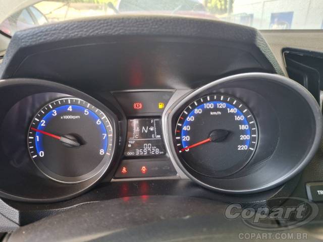 2014 HYUNDAI HB20S 