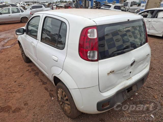 2014 FIAT UNO 
