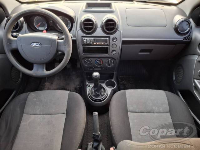 2011 FORD FIESTA 
