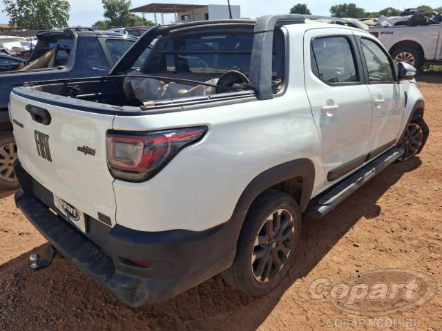 2024 FIAT STRADA CD 
