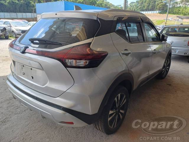 2023 NISSAN KICKS 