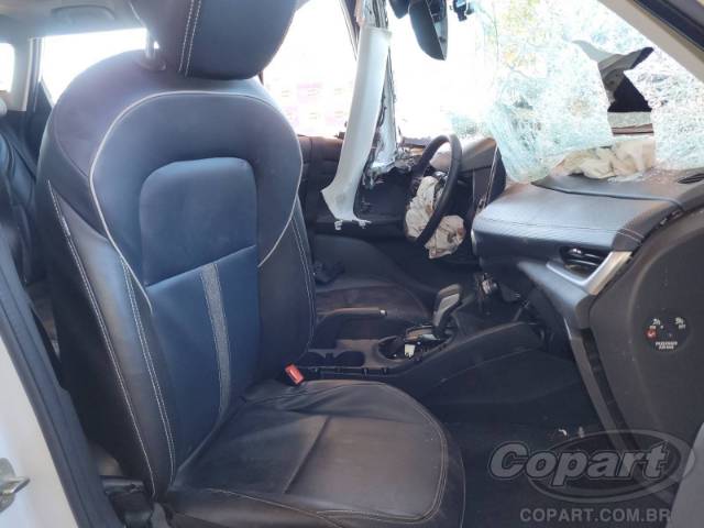 2025 CHEVROLET TRACKER 