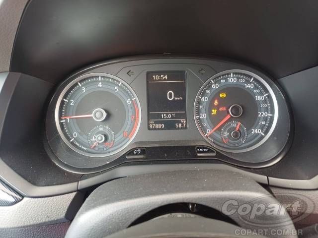 2017 VOLKSWAGEN VOYAGE 