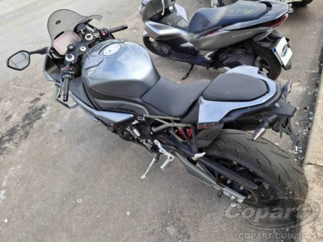 2026 BMW S 1000 
