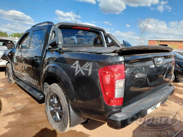 2020 NISSAN FRONTIER CD 