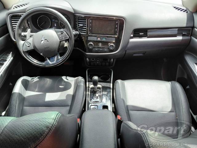 2018 MITSUBISHI OUTLANDER 
