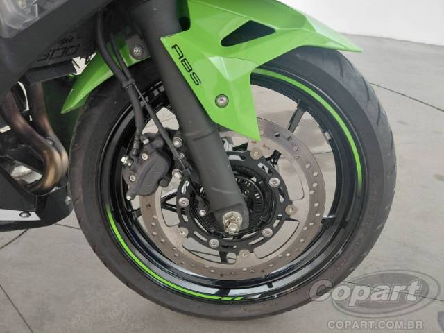 2025 KAWASAKI NINJA 500 
