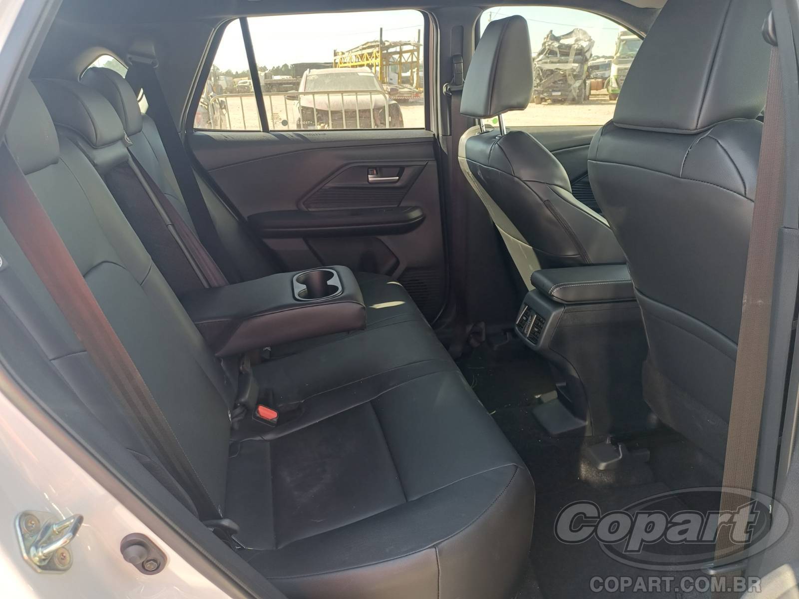 Foto 6 de 11: 2026 TOYOTA YARIS CROSS