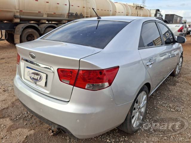 2011 KIA CERATO 