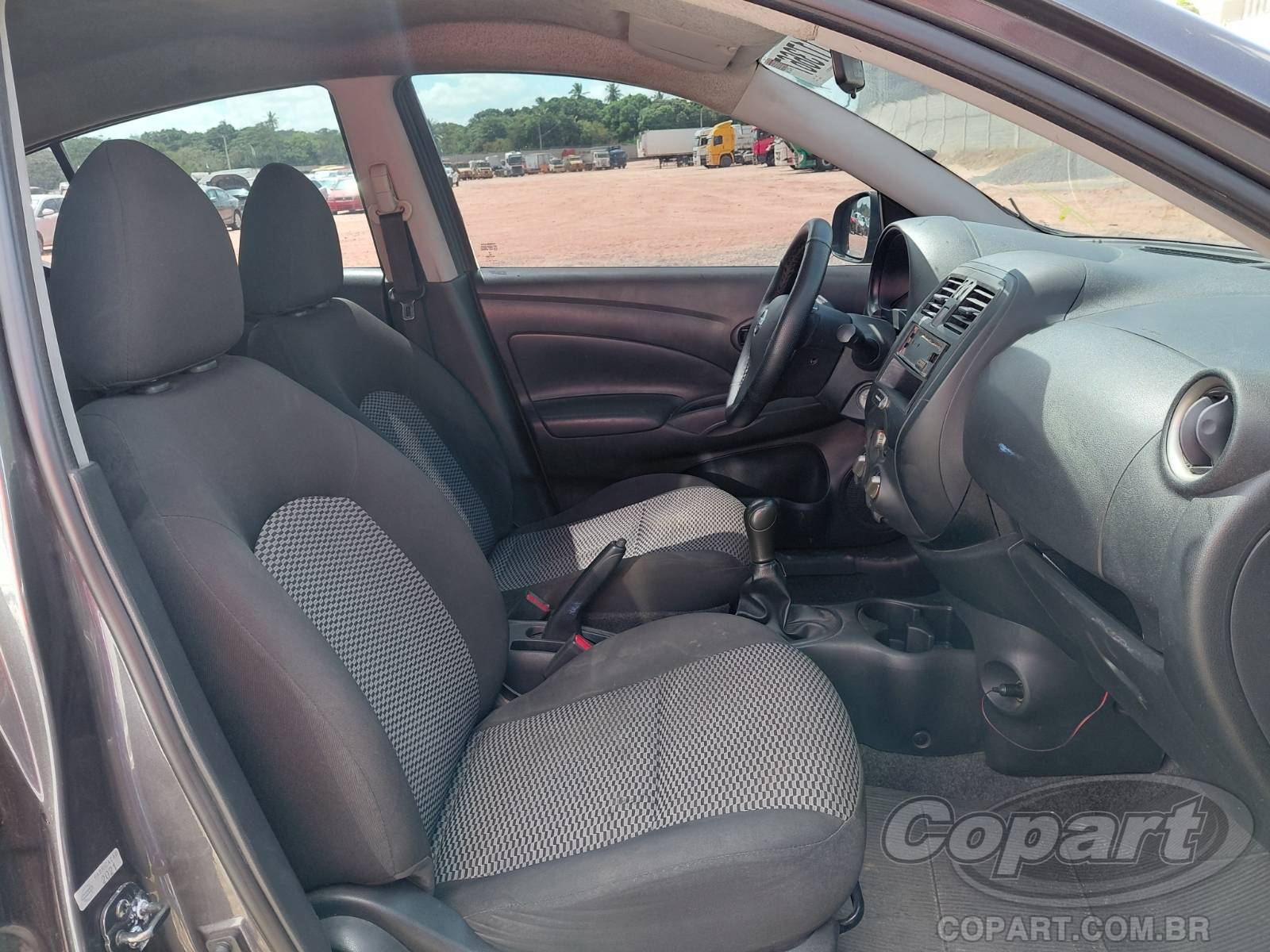 Foto 5: 2021 NISSAN VERSA V-DRIVE