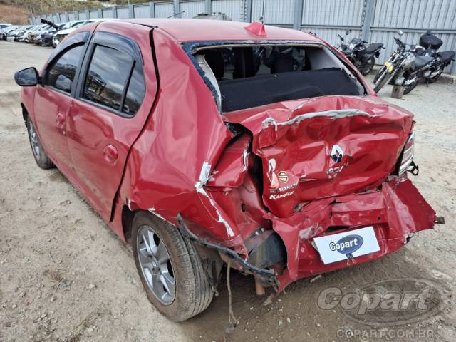 2017 RENAULT LOGAN 