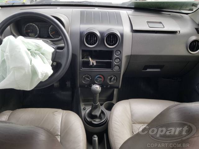 2004 FORD ECOSPORT 