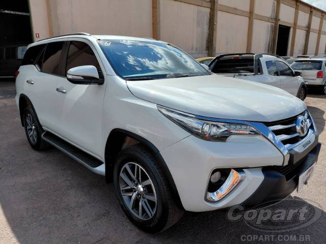 2016 TOYOTA HILUX SW4 