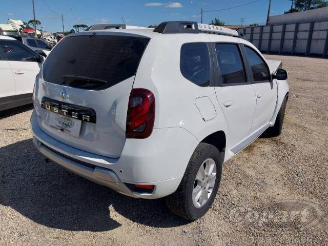 2016 RENAULT DUSTER 