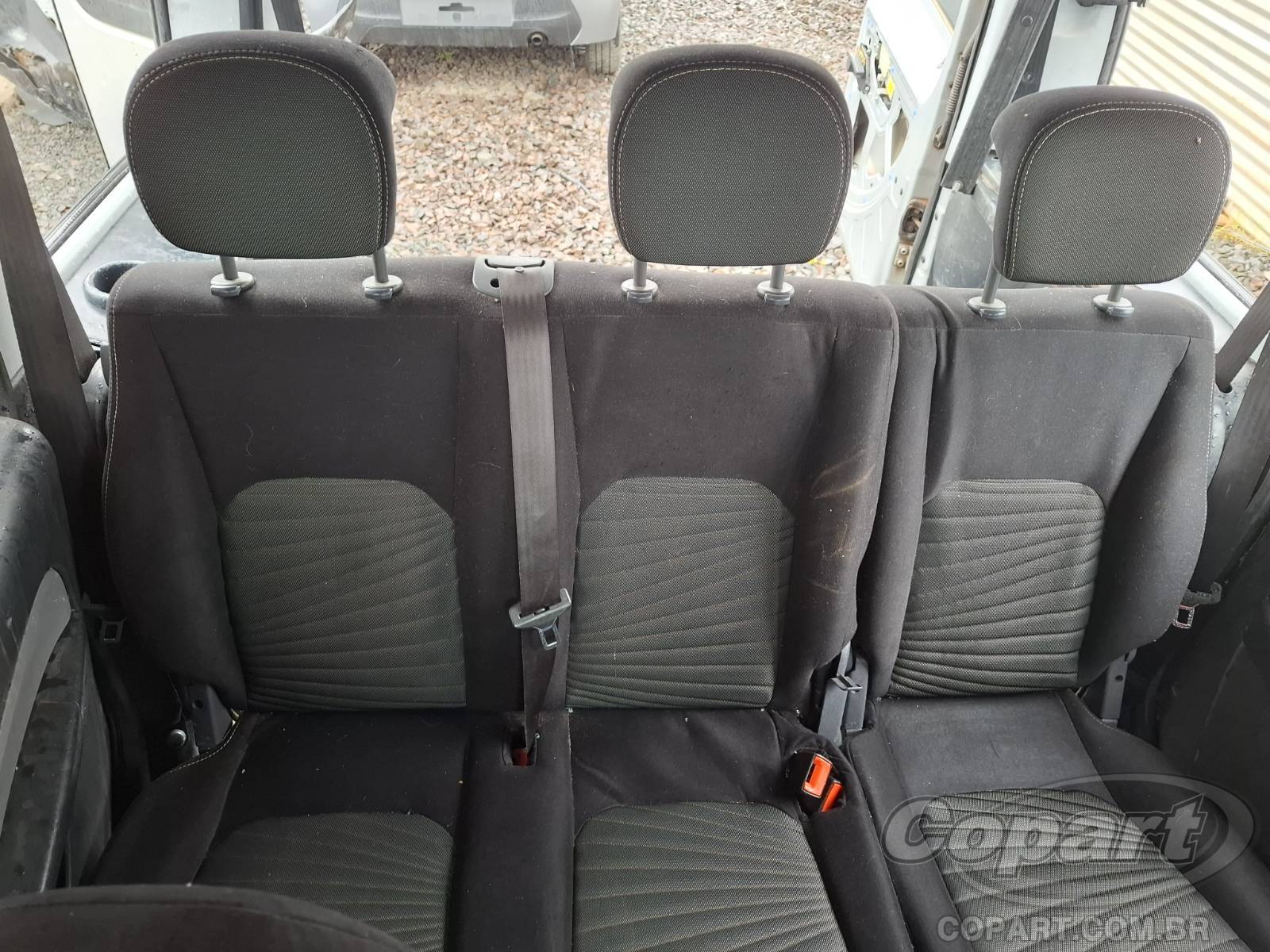 Foto 6 de 11: 2015 FIAT DOBLO