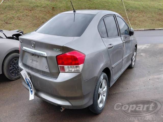 2011 HONDA CITY 