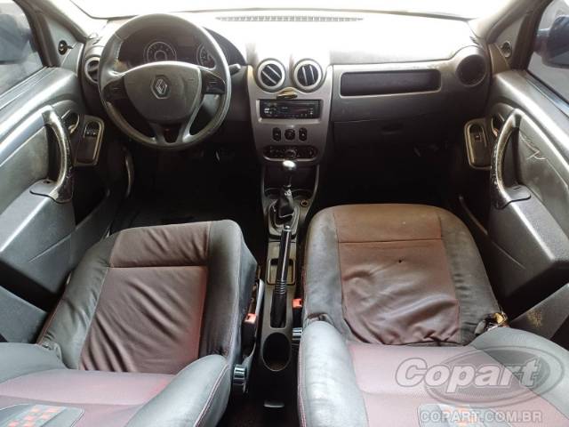 2011 RENAULT LOGAN 
