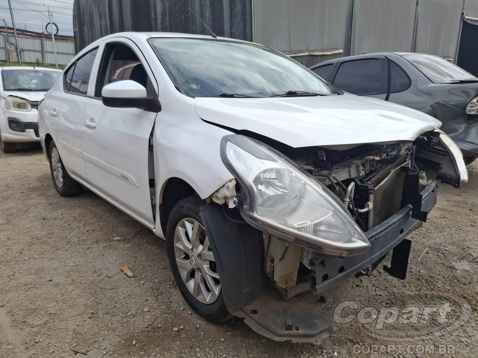 NISSAN VERSA 1.0 12V 2017