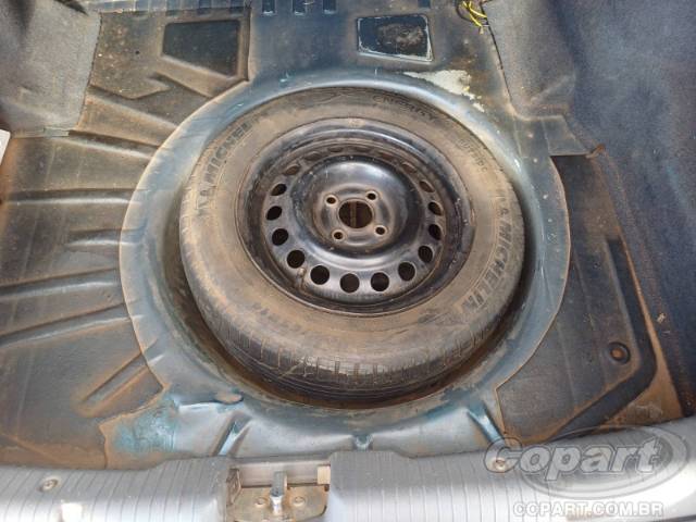 2003 CHEVROLET CORSA SEDAN 