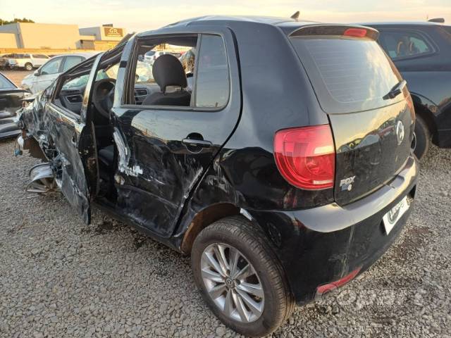 2011 VOLKSWAGEN FOX 
