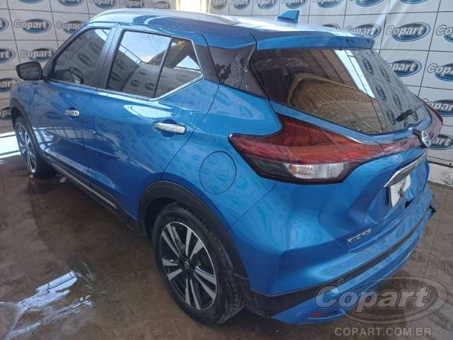 2022 NISSAN KICKS 