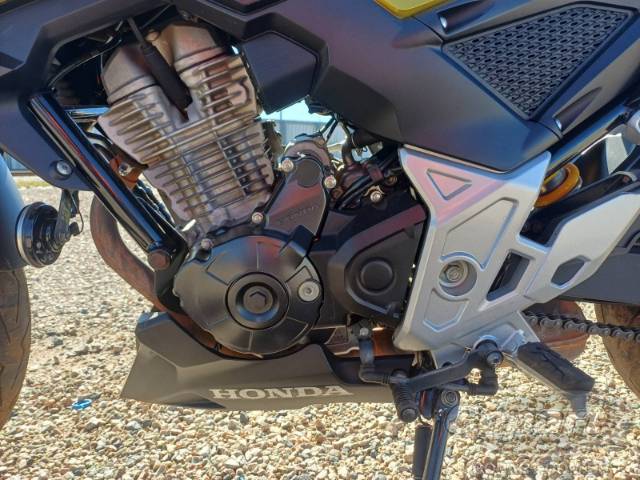 2023 HONDA CB 300F 