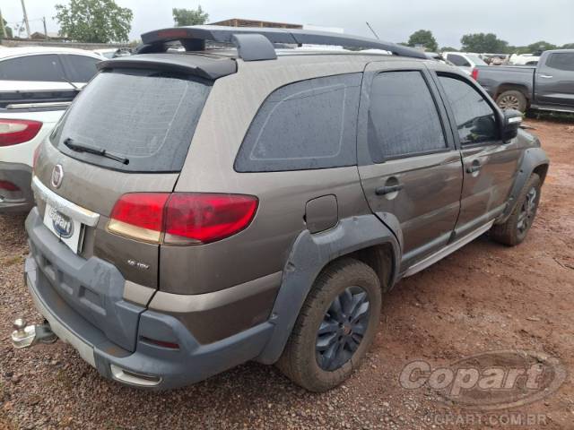 2014 FIAT PALIO WEEKEND 