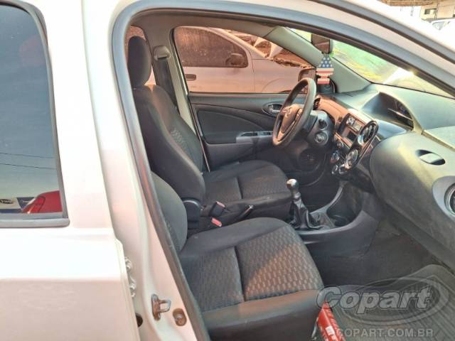 2015 TOYOTA ETIOS 