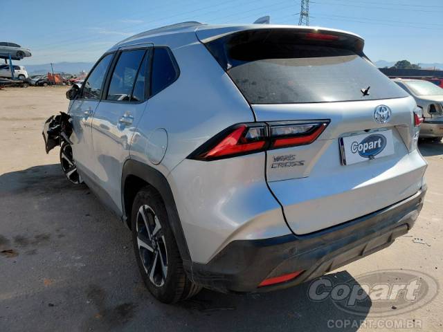 2026 TOYOTA Yaris Cross 