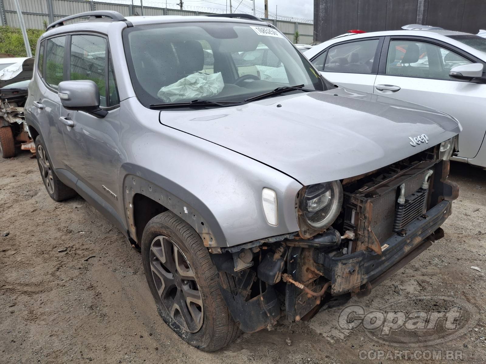 Veículo Fiat Renegade Jeep Renegade Longitude 1.8 16V E.TorQ Evo 2020 2020 em leilão