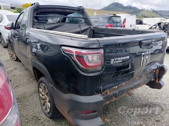 2025 FIAT STRADA 