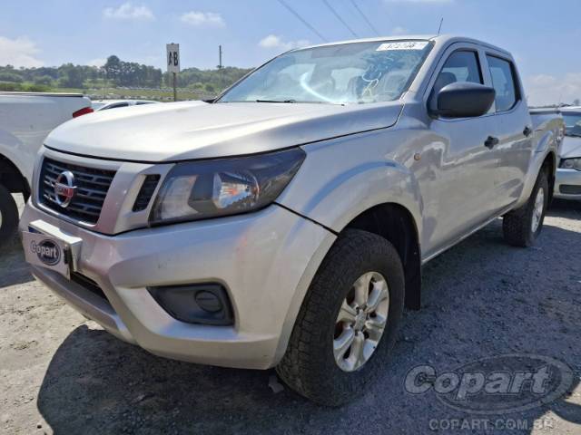 2021 NISSAN FRONTIER CD 