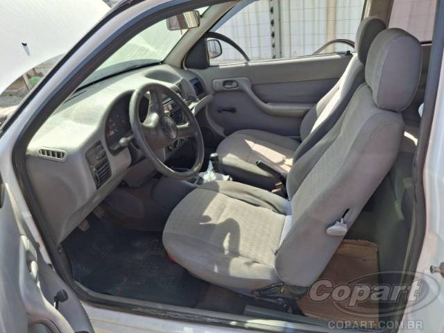 2001 VOLKSWAGEN GOL 