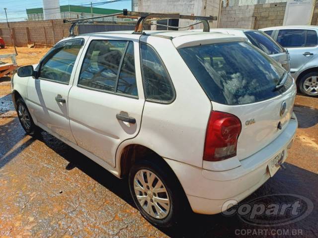 2013 VOLKSWAGEN GOL 