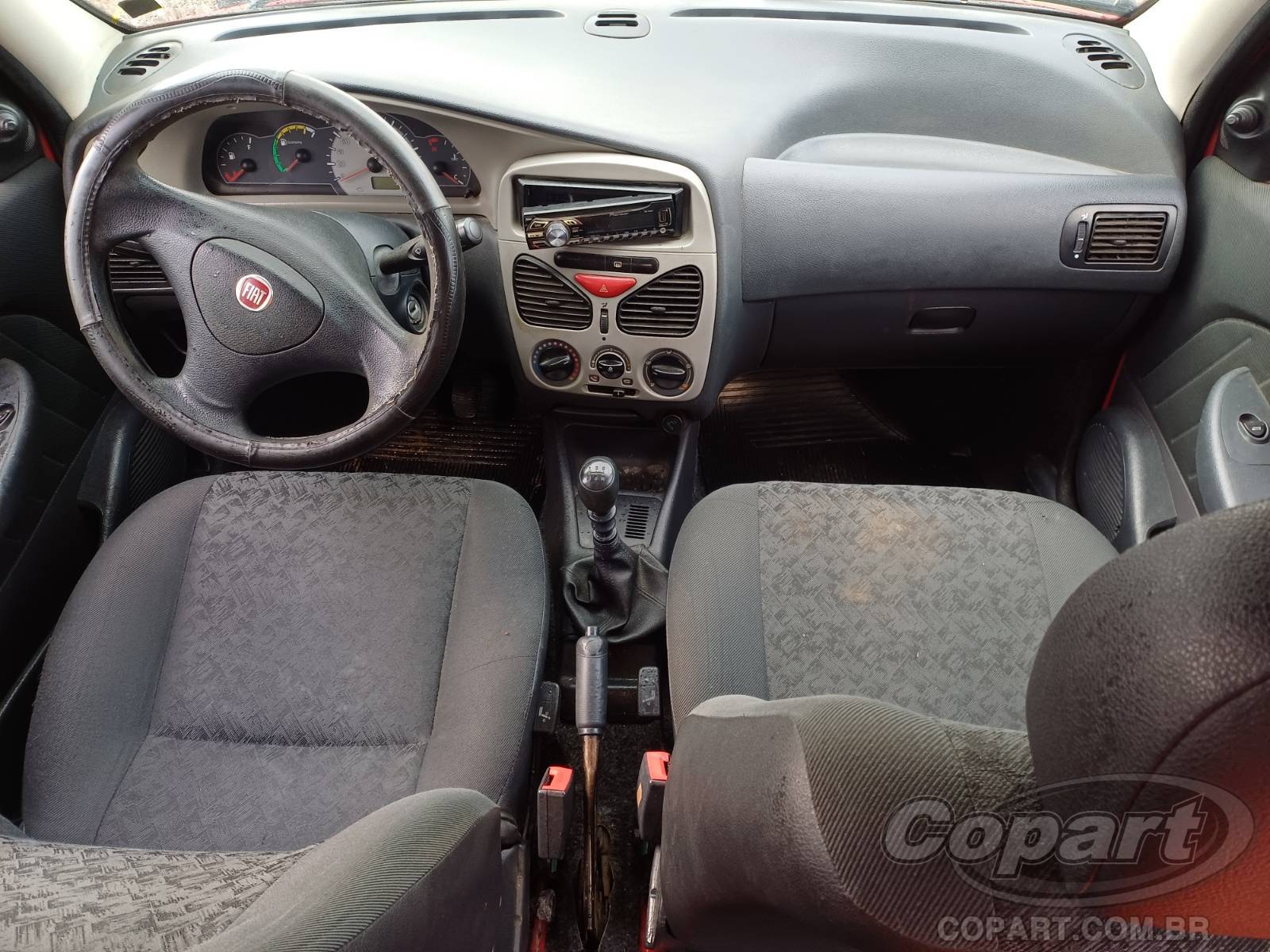 Foto 9 de 10: 2010 FIAT PALIO
