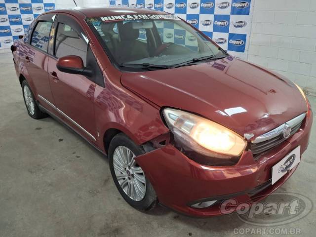 2013 FIAT GRAND SIENA 