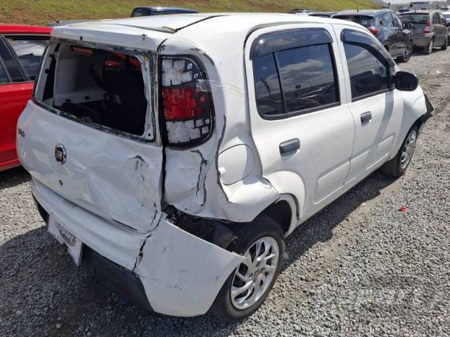 2021 FIAT UNO 