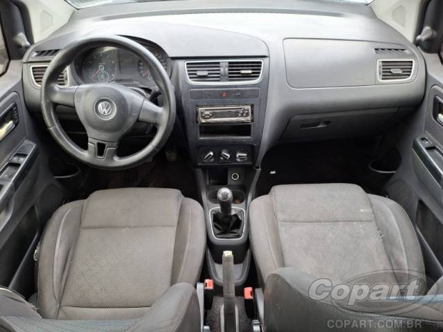 2013 VOLKSWAGEN FOX 