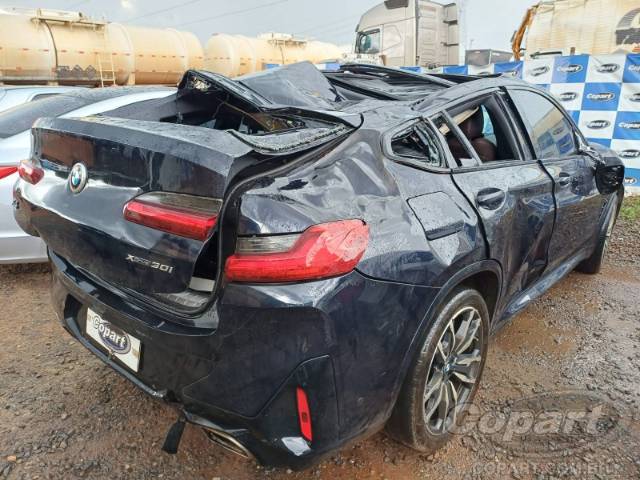 2022 BMW X4 