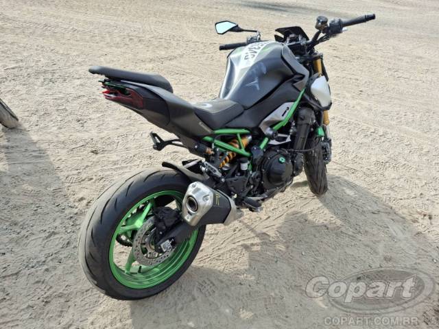 2026 KAWASAKI Z900 