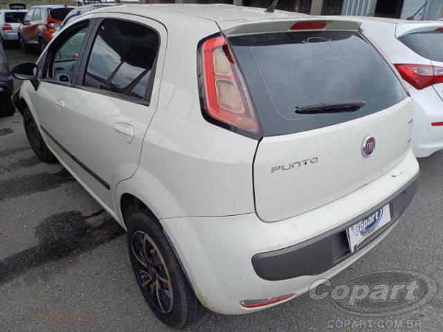 2016 FIAT PUNTO 