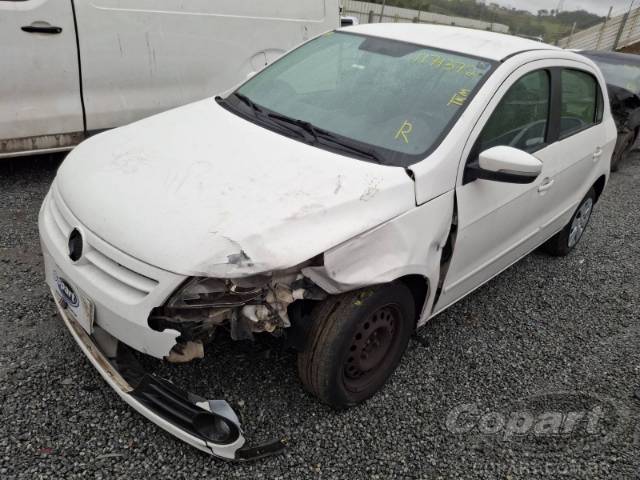 2013 VOLKSWAGEN GOL 