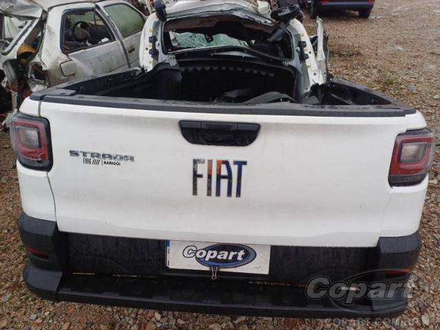 2024 FIAT STRADA 