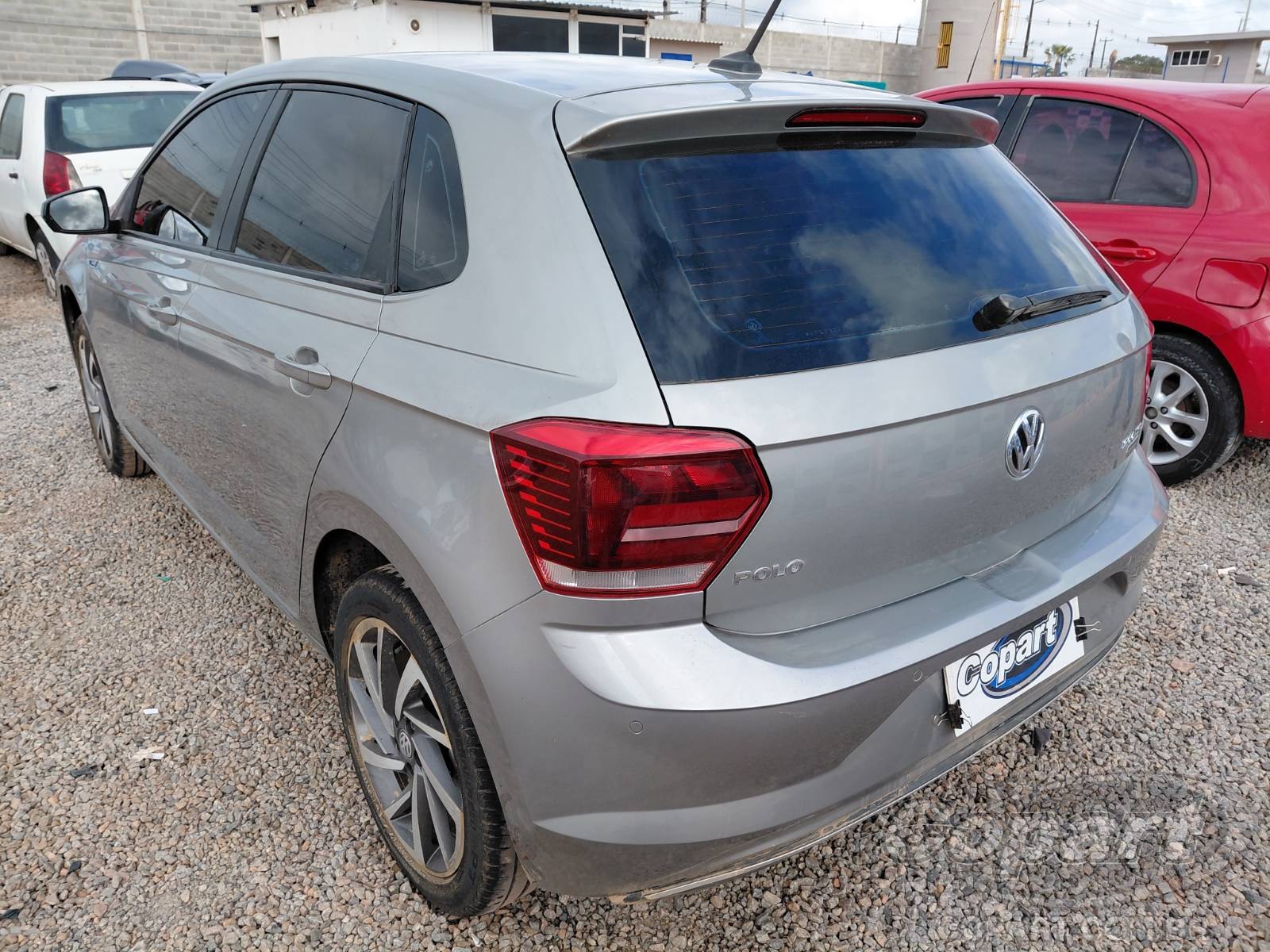 2019 VOLKSWAGEN POLO — foto 3 de 11