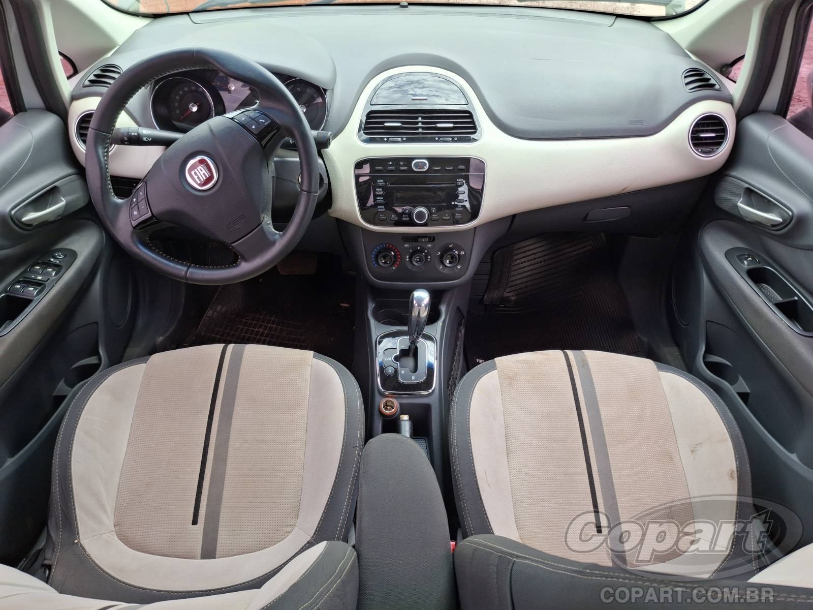 Foto 9 de 12: 2013 FIAT PUNTO